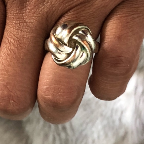 🔴 Vintage BOHO Chunky Lovers Knot Ring - Picture 5 of 11